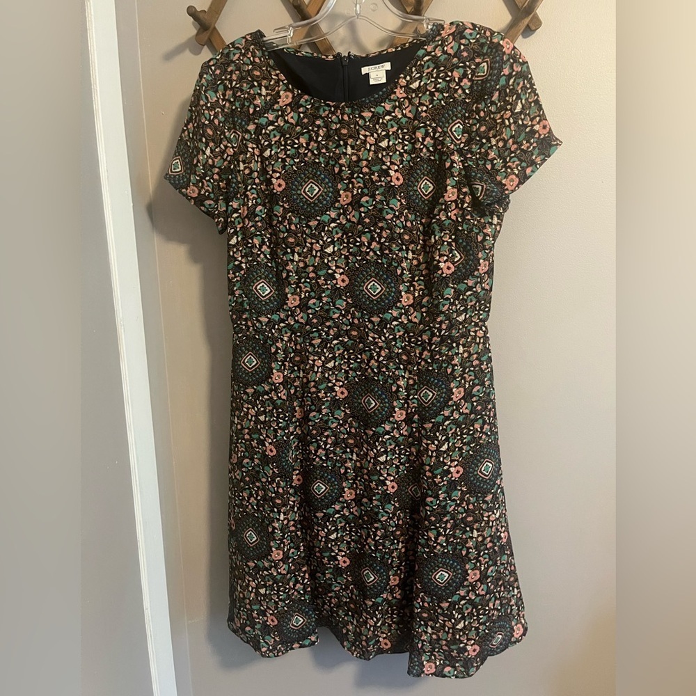 J. Crew Short Sleeve Flutter Dress Size 6 Floral Medallion dark academia
